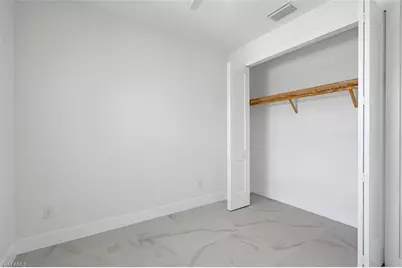 1107 SE 38th St, Cape Coral, FL 33904 - Photo 17