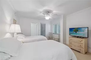 3443 Gulf Shore Blvd N, Naples, FL 34103 - Photo 13