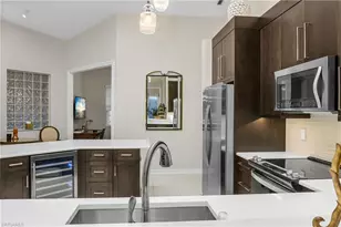 700 Bentwater Cir, Naples, FL 34108 - Photo 27