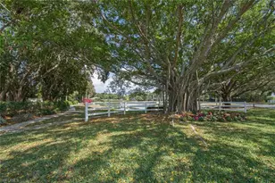 6537 Ilex Cir, Naples, FL 34109 - Photo 27