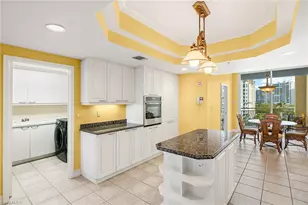 425 Dockside Dr, Naples, FL 34110 - Photo 15