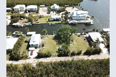 8069 Judge Bean Rd, Bokeelia, FL 33922 - Photo 19