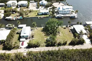 8069 Judge Bean Rd, Bokeelia, FL 33922 - Photo 19