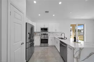 1122 NW 15th Terrace, Cape Coral, FL 33993 - Photo 9