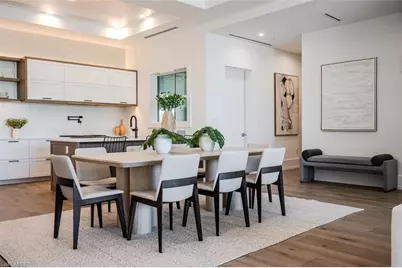 201 8th St S #103, Naples, FL 34102 - Photo 11