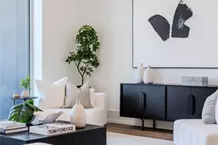 201 8th St S, Naples, FL 34102 - Photo 9