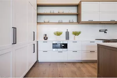 201 8th St S #103, Naples, FL 34102 - Photo 13