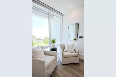 201 8th St S #103, Naples, FL 34102 - Photo 25
