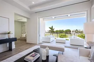 201 8th St S, Naples, FL 34102 - Photo 45