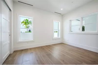 201 8th St S #103, Naples, FL 34102 - Photo 33