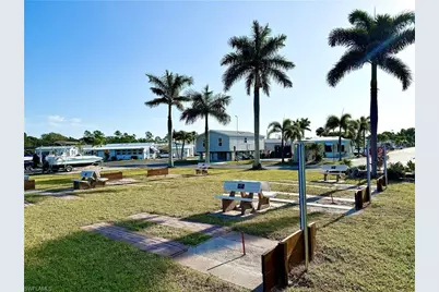 16 Turquoise Ave, Naples, FL 34114 - Photo 45