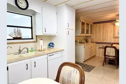 16 Turquoise Ave, Naples, FL 34114 - Photo 13