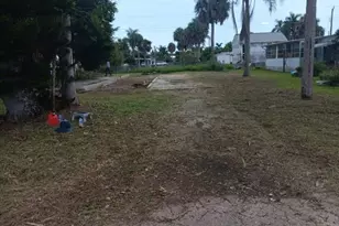 46 Derhenson Dr, Naples, FL 34114 - Photo 1