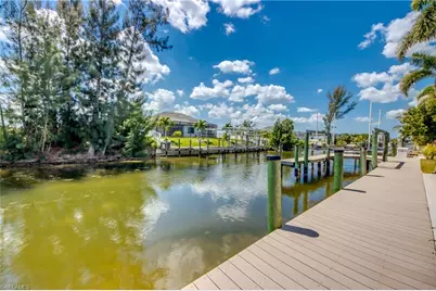 2008 SW 28th Ln, Cape Coral, FL 33914 - Photo 5