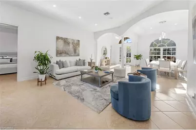 379 Cypress Way W, Naples, FL 34110 - Photo 13