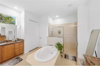 379 Cypress Way W, Naples, FL 34110 - Photo 37