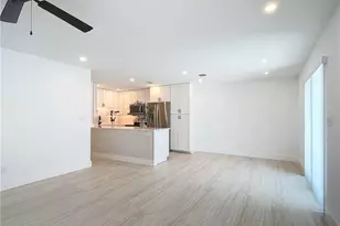 1405 Curlew Ave, Naples, FL 34102 - Photo 9