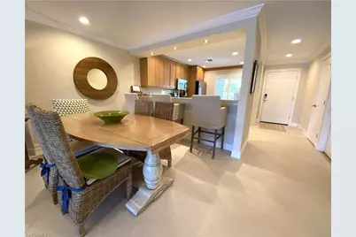 9101 Vanderbilt Dr #304, Naples, FL 34108 - Photo 9