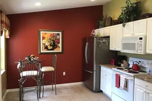 1380 Tiffany Ln, Naples, FL 34105 - Photo 7