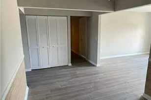 6824 Sandtrap Dr, Fort Myers, FL 33919 - Photo 5