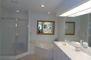 515 Laguna Royale Blvd, Naples, FL 34119 - Photo 21