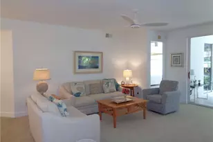 515 Laguna Royale Blvd, Naples, FL 34119 - Photo 5