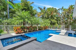 455 13th Ave S, Naples, FL 34102 - Photo 21