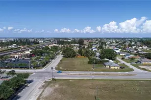 758 SW 4th St, Cape Coral, FL 33991 - Photo 9