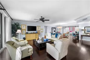 1050 Borghese Ln, Naples, FL 34114 - Photo 13