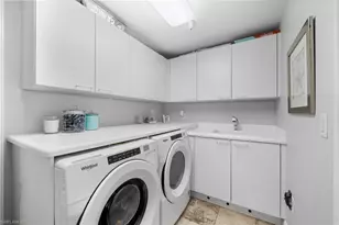 1050 Borghese Ln, Naples, FL 34114 - Photo 25