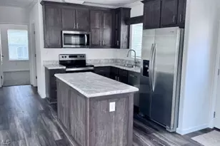 5698 Captain John Smith Loop, North Fort Myers, FL 33917 - Photo 7