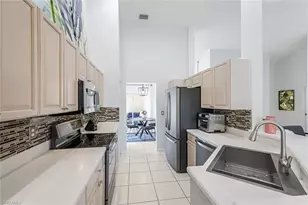 5360 Andover Dr, Naples, FL 34110 - Photo 11