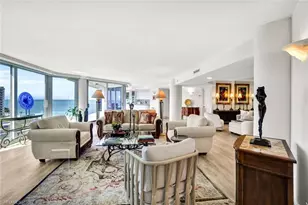 4041 Gulf Shore Blvd N, Naples, FL 34103 - Photo 3