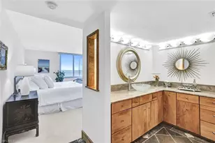 4041 Gulf Shore Blvd N, Naples, FL 34103 - Photo 21