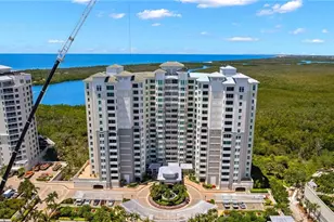 285 Grande Way, Naples, FL 34110 - Photo 35