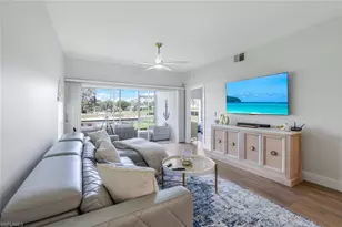 555 Augusta Blvd, Naples, FL 34113 - Photo 3