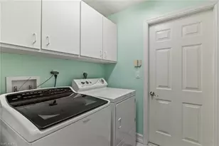 9090 Old Hickory Cir, Fort Myers, FL 33912 - Photo 25