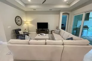 14757 Leeward Dr, Naples, FL 34114 - Photo 7