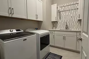 14757 Leeward Dr, Naples, FL 34114 - Photo 19