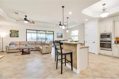 2930 Aviamar Cir, Naples, FL 34114 - Photo 11