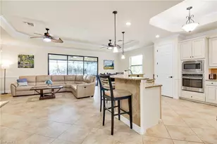 2930 Aviamar Cir, Naples, FL 34114 - Photo 11