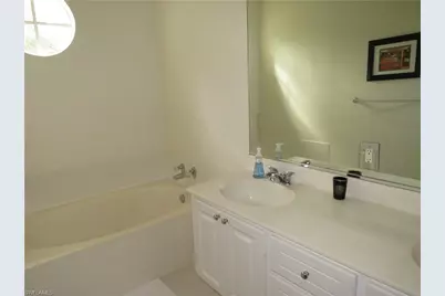 3492 Islandwalk Cir, Naples, FL 34119 - Photo 11