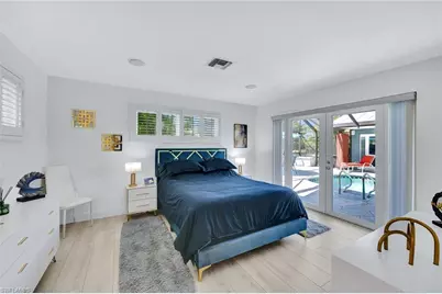 1550 Sandpiper St, Naples, FL 34102 - Photo 13