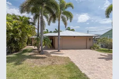 2020 Aruba Ave, Fort Myers, FL 33905 - Photo 1