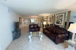 340 Horse Creek Dr, Naples, FL 34110 - Photo 19