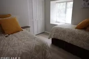 607 Beachwalk Cir, Naples, FL 34108 - Photo 11