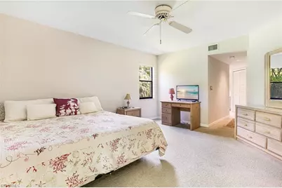 9648 Windsor Gardens Ln #104, Fort Myers, FL 33919 - Photo 17