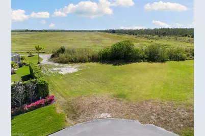 18613 Candletree Ct, Naples, FL 34114 - Photo 11