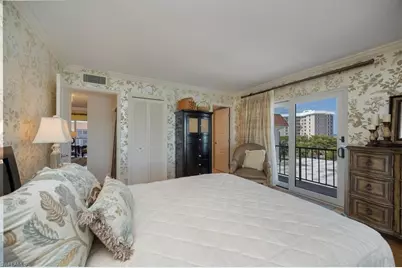 2900 Gulf Shore Blvd N #406, Naples, FL 34103 - Photo 13