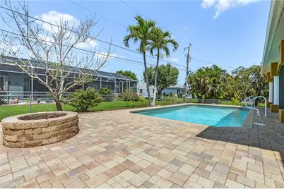 5422 SW 22nd Ave, Cape Coral, FL 33914 - Photo 3